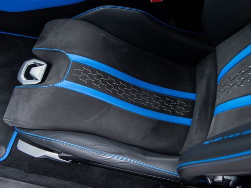 Used 2023 Lamborghini Huracan Tecnica image 30