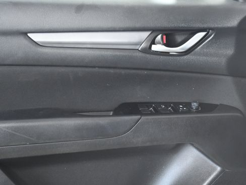 Used 2017 MAZDA CX-5 Sport image 21