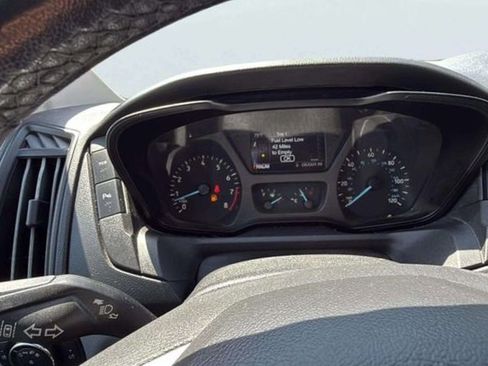 Used 2017 Ford Transit 150 XLT image 11
