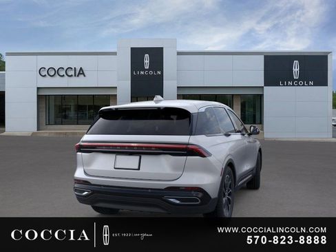 New 2026 Lincoln Nautilus Premier AWD/4WD image 8