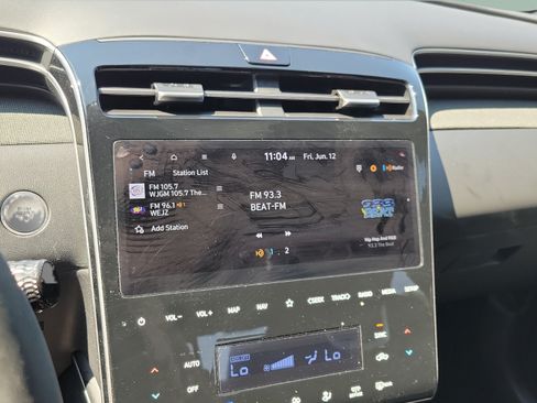 Certified 2024 Hyundai Santa Cruz Limited AWD/4WD image 7