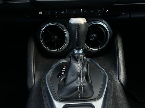 Used 2017 Chevrolet Camaro LT image 18