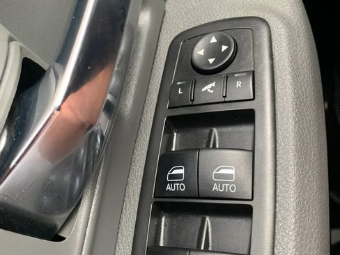 Used 2019 RAM 1500 Lone Star RWD image 27