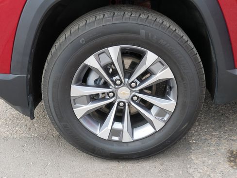 Used 2025 Chevrolet Equinox LT w/ Safety and Technology Package image 15