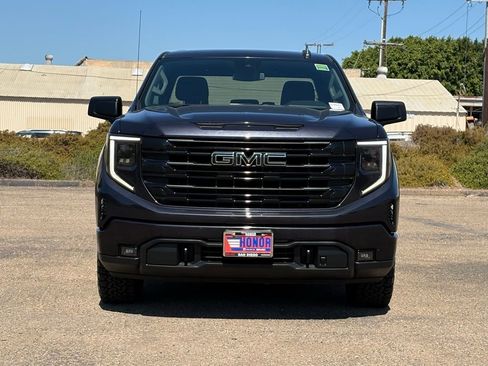 Used 2022 GMC Sierra 1500 Elevation image 8