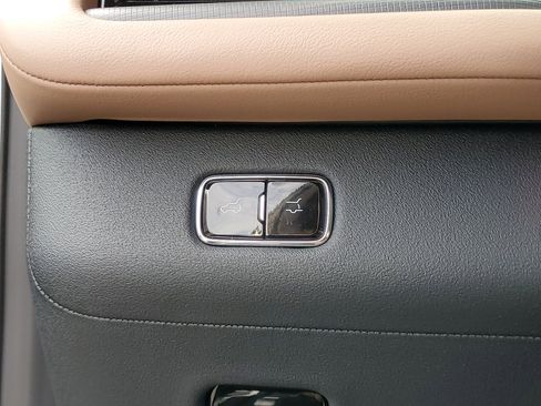 New 2026 Lincoln Navigator Black Label AWD/4WD image 13