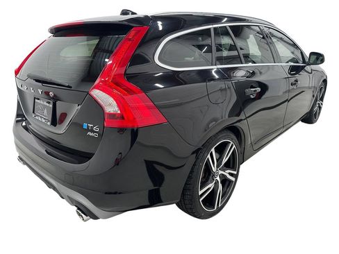 Used 2018 Volvo V60 T6 R-Design Platinum AWD/4WD image 5