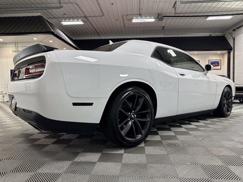 Used 2019 Dodge Challenger R/T Scat Pack image 19