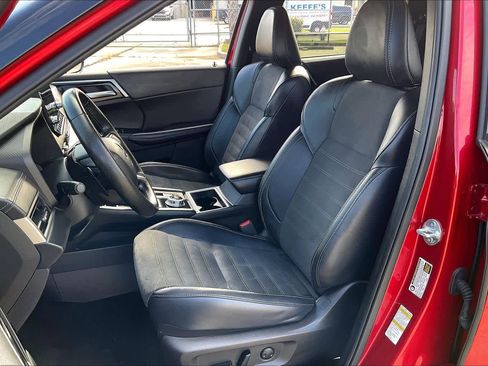 Used 2024 Mitsubishi Outlander SE FWD image 7