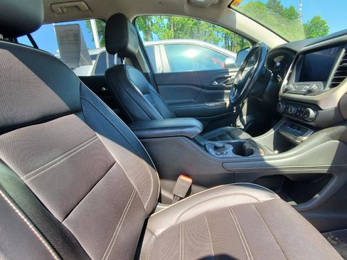 Used 2020 GMC Acadia Denali w/ GMC Pro Grade Package AWD/4WD image 4