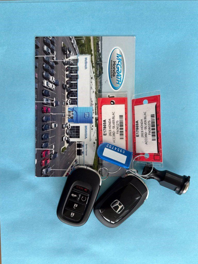 Used 2023 Honda Accord EX image 4
