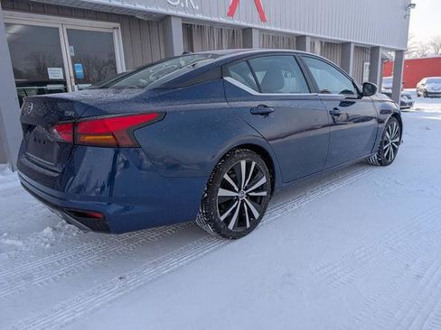 Used 2022 Nissan Altima 2.5 SR image 7