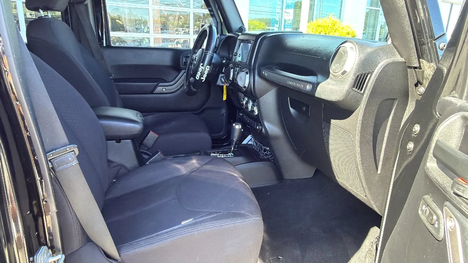Used 2013 Jeep Wrangler Unlimited Sport AWD/4WD image 27