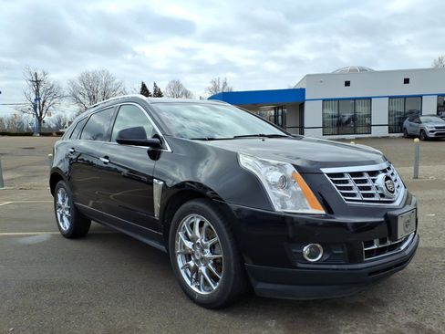 Used 2014 Cadillac SRX Performance w/ Driver Awareness Package image 3