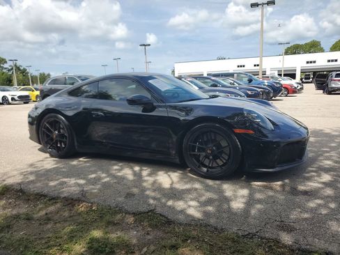 Used 2026 Porsche 911 Carrera GTS RWD image 3