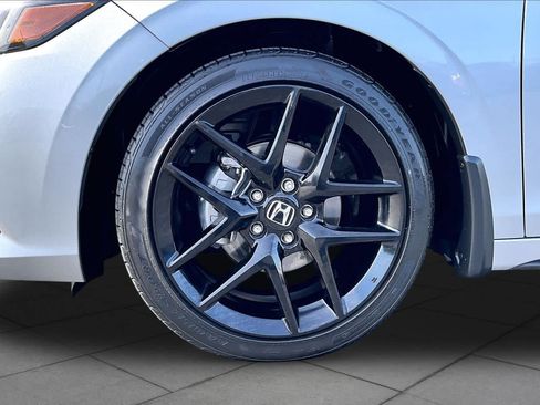 Used 2023 Honda Civic Sport image 10