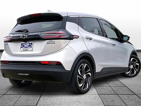 Used 2023 Chevrolet Bolt LT w/ Infotainment Package image 13