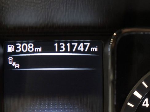 Used 2016 Nissan Titan Platinum Reserve AWD/4WD image 19