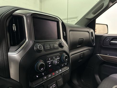 Used 2019 Chevrolet Silverado 1500 RST w/ All-Star Edition RWD image 25