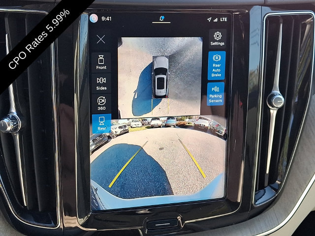 Certified 2024 Volvo XC60 B5 Plus w/ Climate Package AWD/4WD image 23