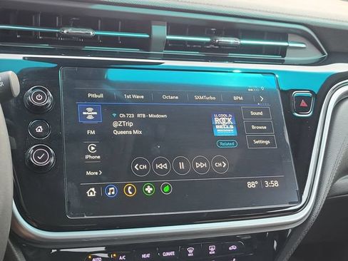 Used 2023 Chevrolet Bolt LT w/ Infotainment Package FWD image 35