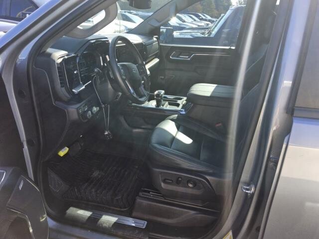 Used 2024 Chevrolet Silverado 1500 RST w/ Convenience Package II AWD/4WD image 8