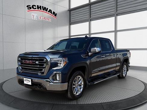 Used 2019 GMC Sierra 1500 SLT w/ SLT Premium Plus Package AWD/4WD image 8