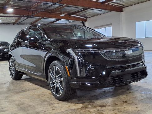 New 2026 Cadillac Optiq Sport 1 image 3