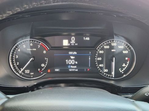 Used 2025 Cadillac XT6 Premium Luxury image 13