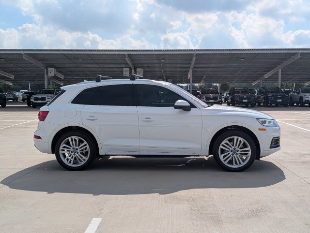 Used 2018 Audi Q5 2.0T Premium Plus w/ Premium Plus Package AWD/4WD image 6