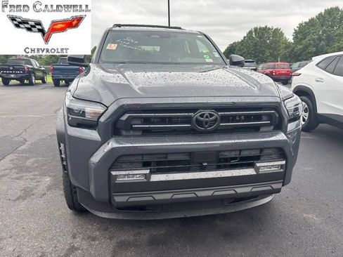 Used 2026 Toyota 4Runner SR5 AWD/4WD image 2