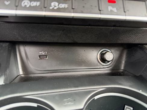 Used 2019 Audi A4 2.0T Premium FWD image 22