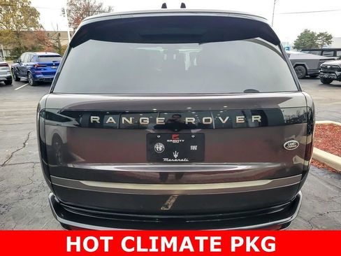 Used 2023 Land Rover Range Rover SE AWD/4WD image 4