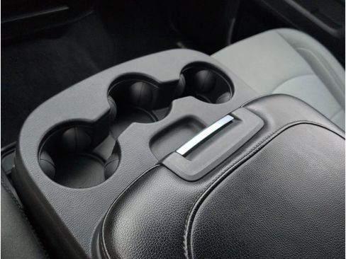 Used 2024 RAM 2500 Big Horn w/ Bed Utility Group image 22