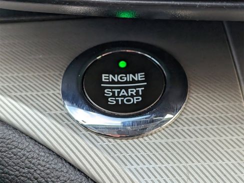 Used 2021 Ford Explorer XLT w/ Equipment Group 202A image 28