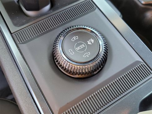 New 2026 GMC Hummer EV 4x4 Crew Cab image 23