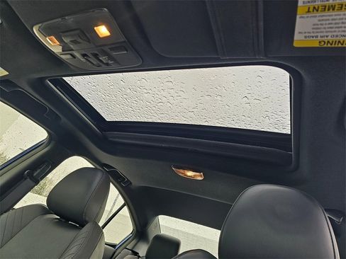 Used 2015 Subaru WRX Limited image 21