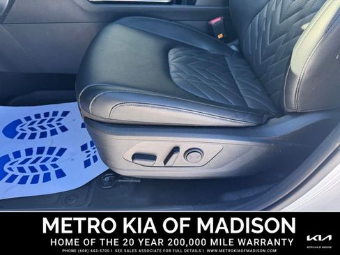 Used 2025 Kia Sportage X-Pro Prestige image 14