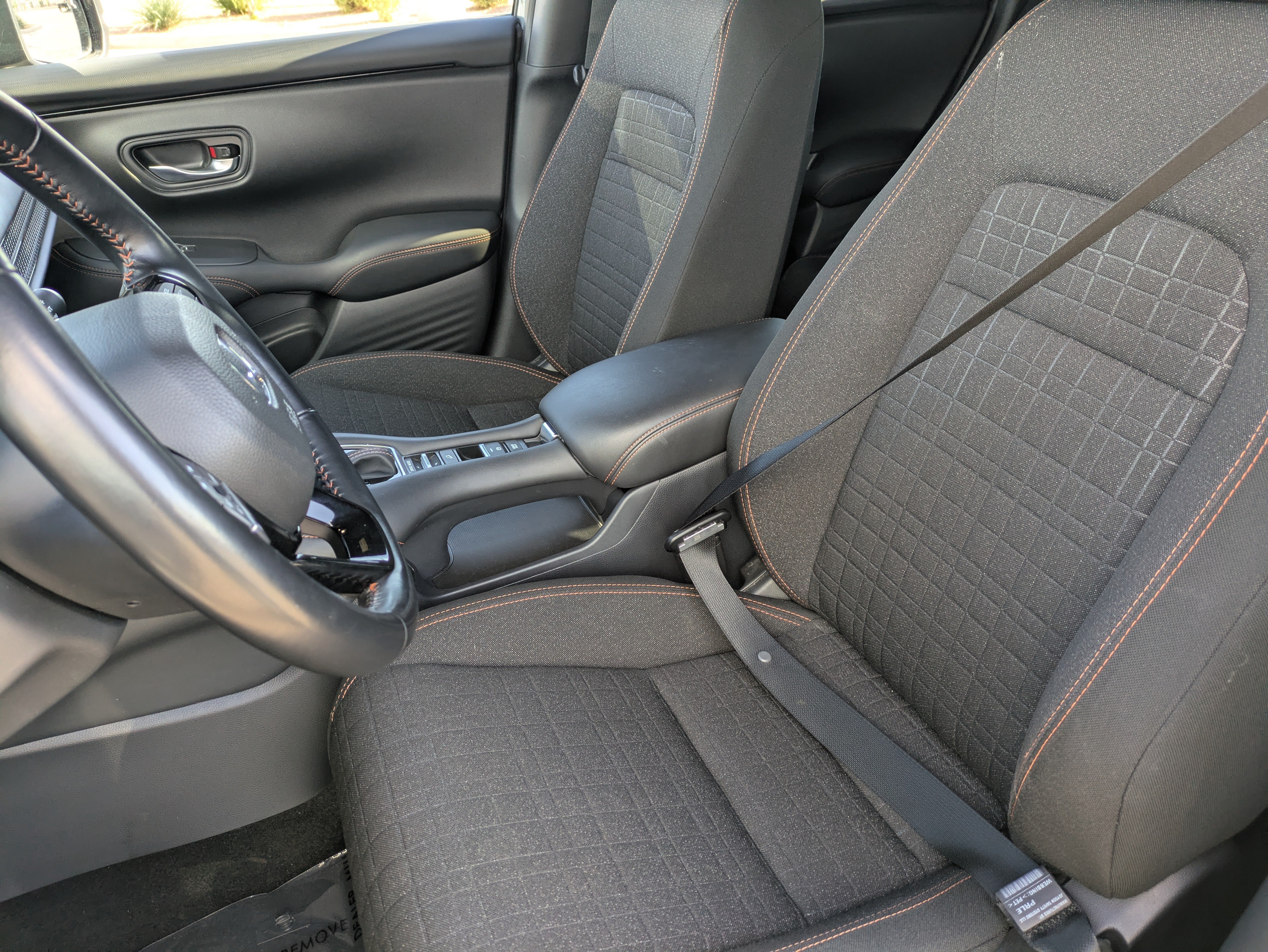 Used 2025 Honda HR-V Sport image 26
