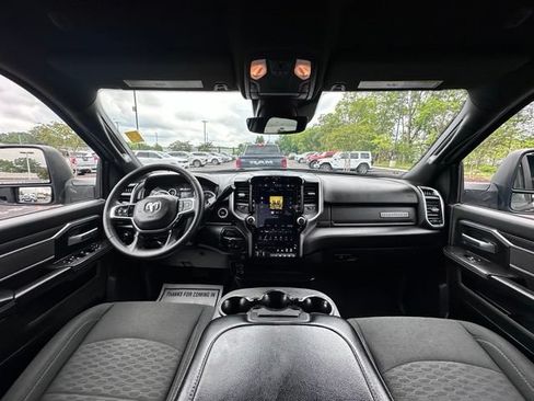 Used 2025 RAM 2500 Big Horn AWD/4WD image 2