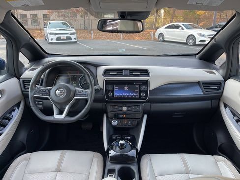 Used 2019 Nissan Leaf SL w/ SL Technology Package image 8