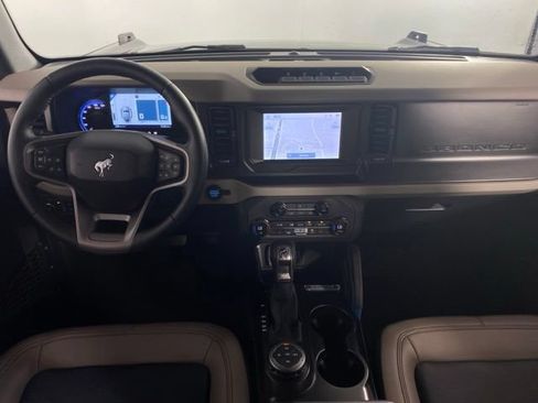 Used 2023 Ford Bronco Wildtrak AWD/4WD image 24
