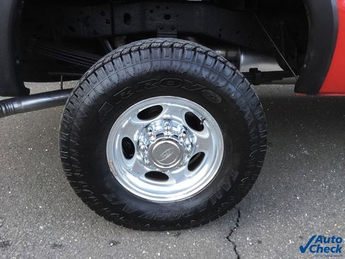 Used 2004 Ford F350 XLT image 23