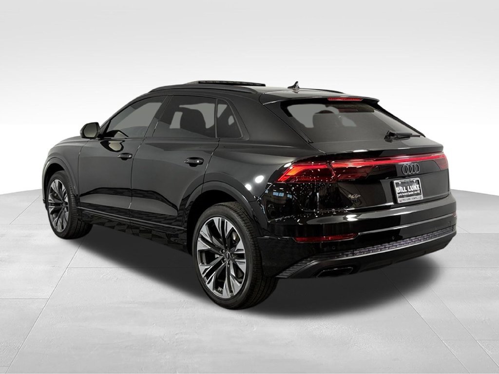 Used 2025 Audi Q8 Premium w/ Black Optic Package AWD/4WD image 10