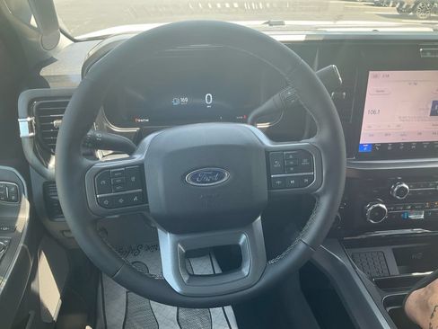 New 2026 Ford F250 Lariat w/ Chrome Package AWD/4WD image 23