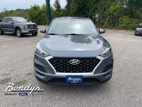 Used 2021 Hyundai Tucson SE FWD image 2
