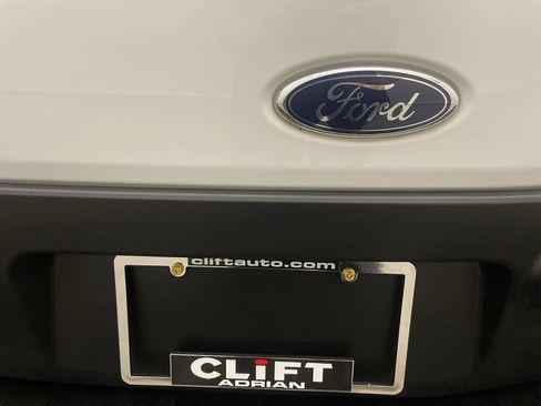 Used 2019 Ford Transit 350 XLT RWD image 21