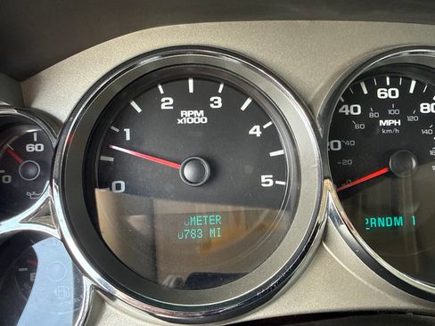 Used 2007 Chevrolet Silverado 2500 LT w/ 1LT Convenience Package RWD image 12