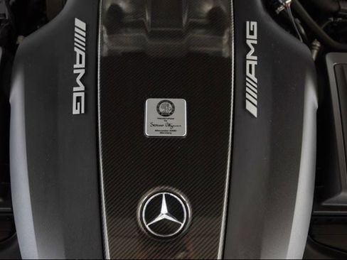 Used 2020 Mercedes-Benz AMG GT R image 11
