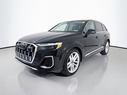 Used 2025 Audi Q7 3.0T Premium Plus w/ Premium Plus Package AWD/4WD image 3